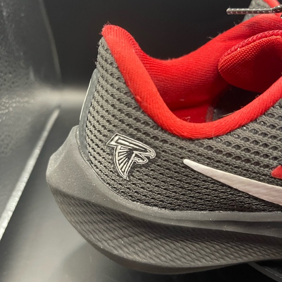 Nike Atlanta Falcons lightweight running shoes - Picture 4 of 8